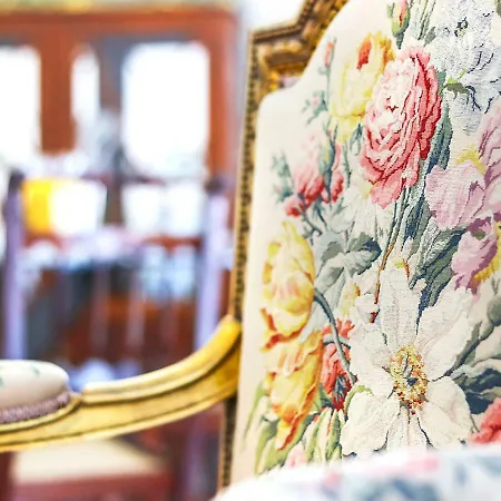 Joivy Avenida アパート