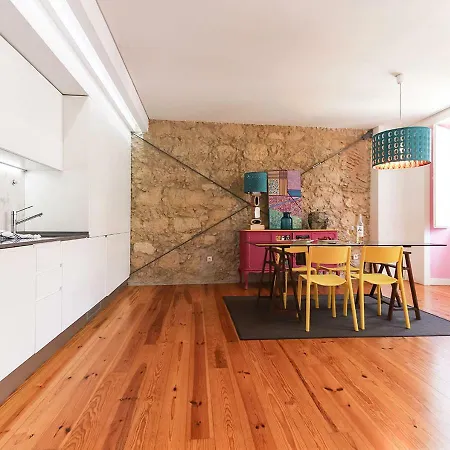 Joivy Avenida アパート