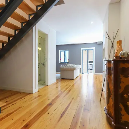 Joivy Avenida アパート