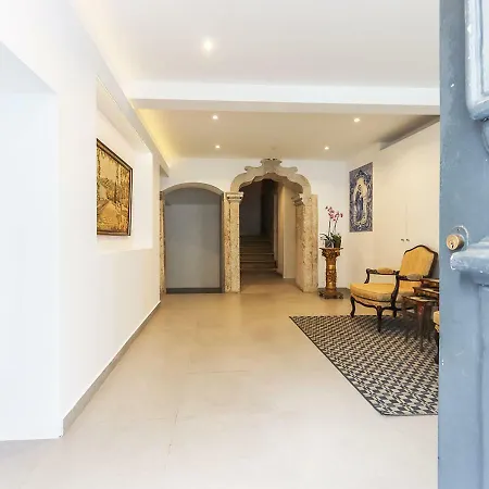 Apartment Joivy Avenida