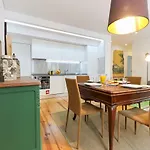 Joivy Avenida Apartment *